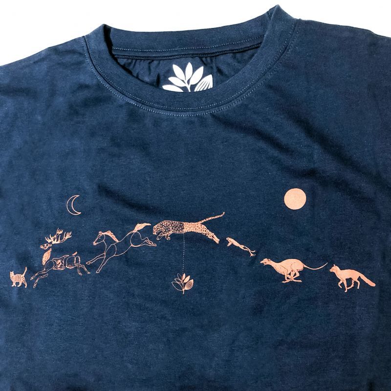 MagentaのLEAP TEE NAVY