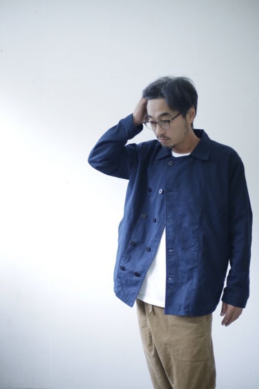 remilla (レミーラ）の テングラム JKT  着用イメージ ネイビー